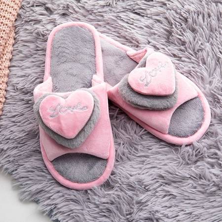 Розовые женские тапочки с сердечком Vix - Обувь