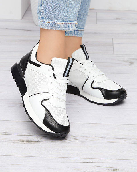 Белые женские кроссовки с черными вставками Ruby