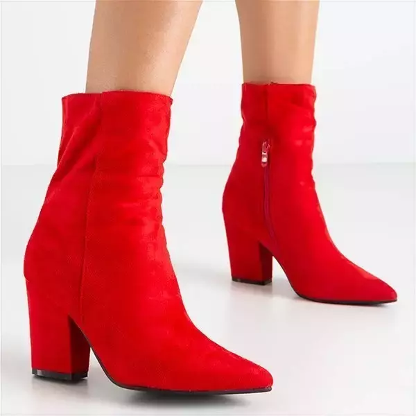OUTLET Красные женские сапоги на посте Vacar - Обувь
