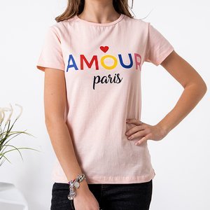 Розовая женская футболка с надписью