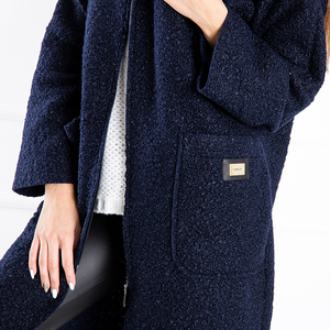 Темно-синее женское пальто с капюшоном