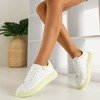 Женские белые спортивные кроссовки с зелеными вставками Gulio - Обувь