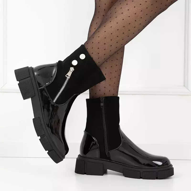 OUTLET Чорні жіночі черевики з лакованим верхом Vivisa- Взуття