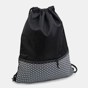 Чорний рюкзак зі світловідбиваючим білий принтом