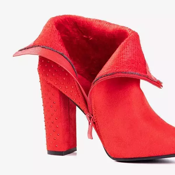 OUTLET Червоні чоботи на стовпі з фіанітами Holten - Взуття