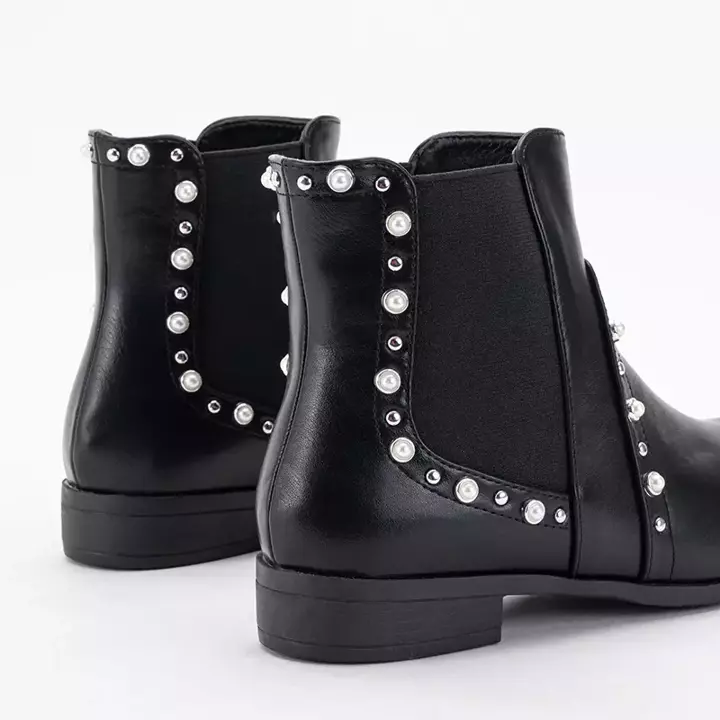 OUTLET Чорні жіночі чоботи з перлами Natasia - Взуття