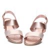 Różowe sandały - Obuwie